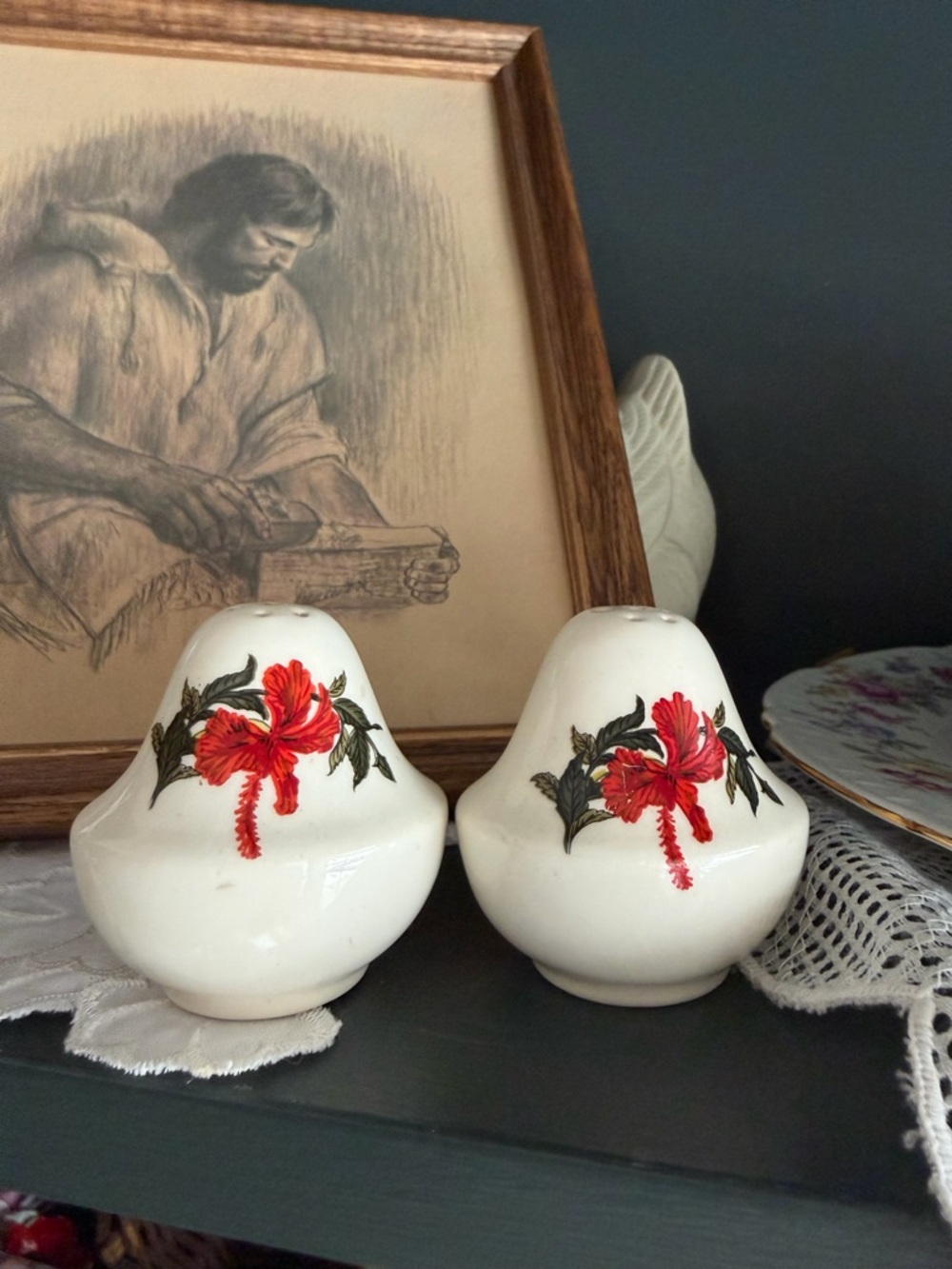 Vintage Ceramic Red Hibiscus Salt and Pepper Shakers - White
